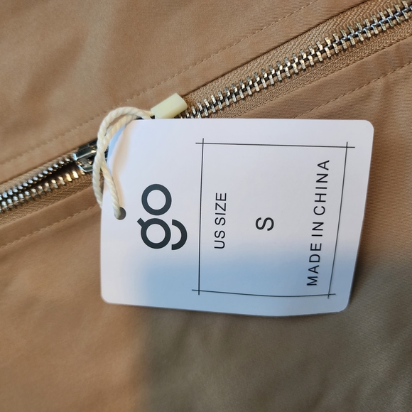 Tan Cropped Jacket - Picture 4 of 4